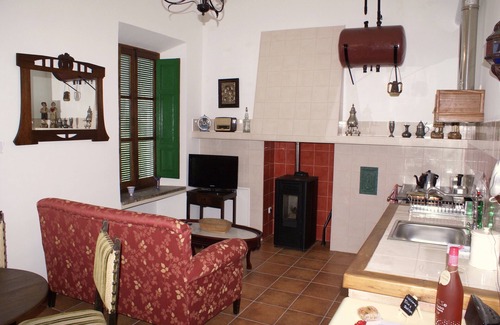 Murchas Apartment | La Cañota Suite King Room Adults Only, living room, bedroom, kitchen and bathroom