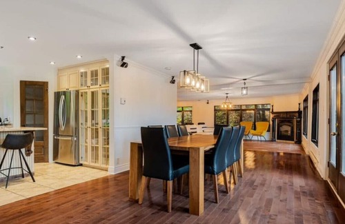 Sainte-Marcelline-de-Kildare Ski Chalet | Lake Leon Chalet