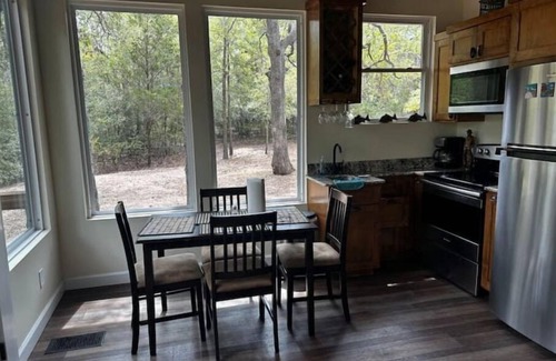 Cedar Creek Cabin | La Cabana Cabin