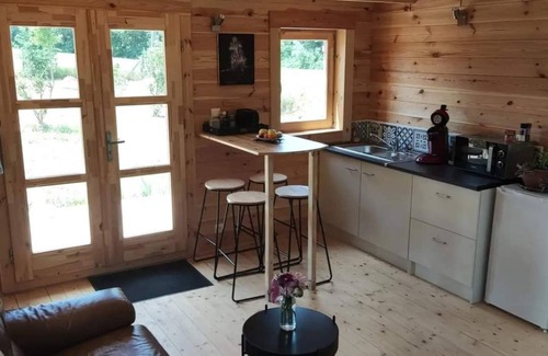 Varen Ski Chalet | La cabane aux oiseaux chalet with swimming pool.