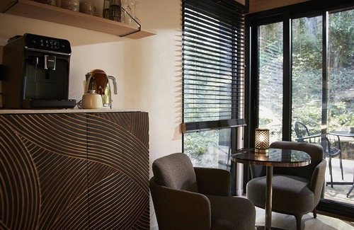 Hardelot-Plage Cabin | La Cachette-Log Cabin-Premium-Mobility bath-Woodland view