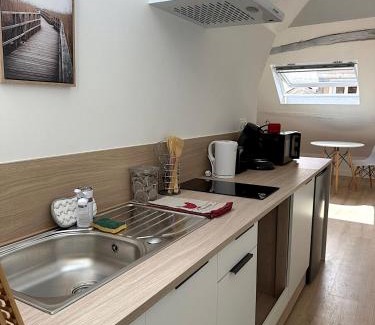 Auxerre Apartment | La cachette d Auxerre - Centre Ville