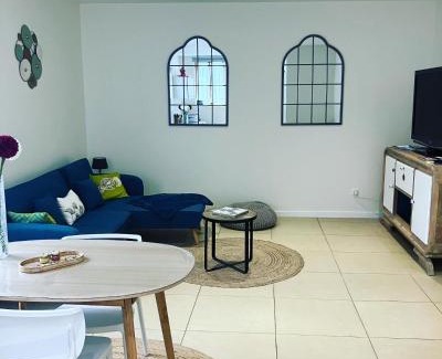 Saint-Jean-de-Losne Apartment | La calèche, la Diligence, centre St Jean de Losne