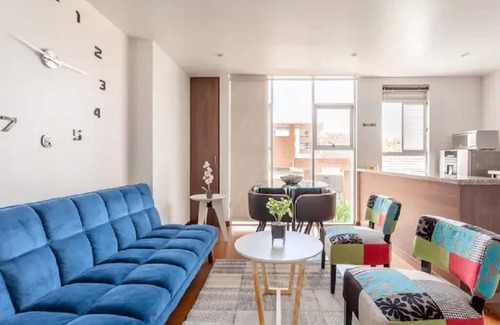 Usaquen Apartment | La Calleja Warm and Illuminated