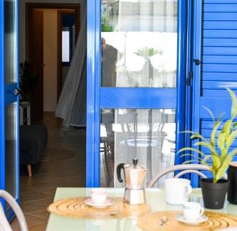 Scoglitti Apartment | La casa azul - Jacuzzi clima netflix -
