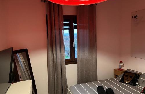 Tubilla del Lago House | La Casa de la Colina