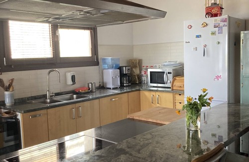 Tubilla del Lago House | La Casa de la Colina