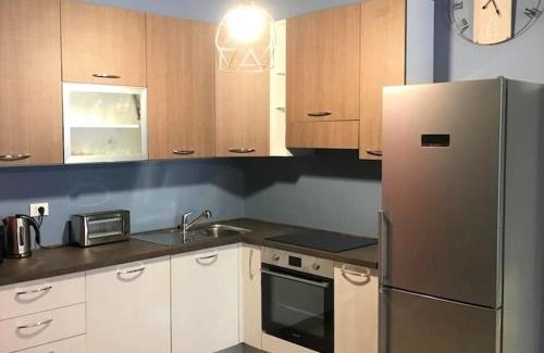 Sant'Eustacchio Apartment | La casa di Anna, appartamento trilocale con balcone e garage