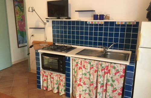 San Pantaleo Apartment | La Casa di Carla 2 Independent apartment