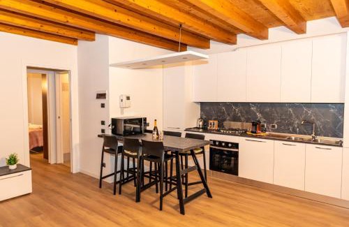 Paratico Apartment | La Casa di Lella in residence con piscina