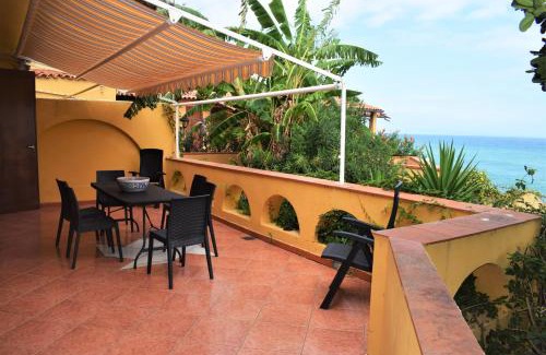 Costa Saracena-Castelluccio Apartment | La Casa di Rosy