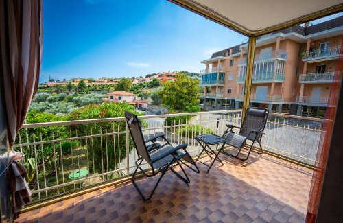Pantai Apartment | La casa di Vittoria