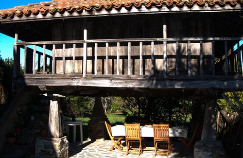 Ballota House | "La Casa Roxa" Comfortable and comfortable, with large garden and beautiful sea views