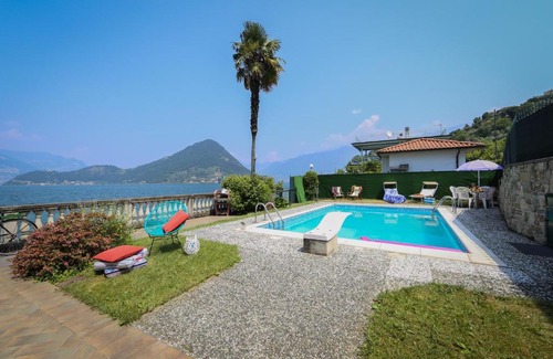Sulzano Apartment | La Casa sul Lago d'Iseo