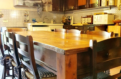 Camaiore House | La Casa tra gli Ulivi - Discounts depending on length of stay.