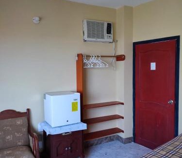 Canoa House | La Casa Ucraniana