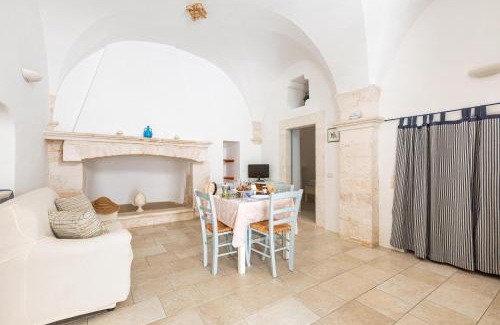 Centro Storico Apartment | La Casetta Bianca by BarbarHouse