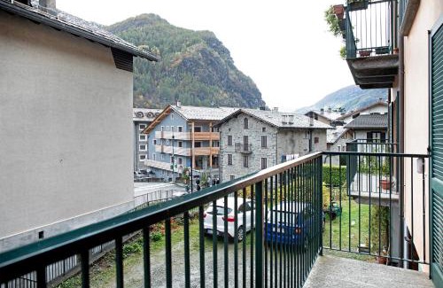 Chiesa in Valmalenco Apartment | La Casetta Chiesa Valmalenco
