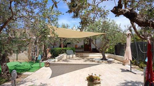 Menfi Apartment | La casetta degli ulivi con piscina