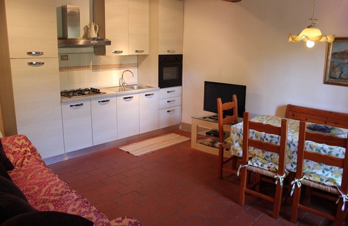Lamporecchio House | La Casetta di Bufignano with pool and private garden in Lamporecchio near Vinci