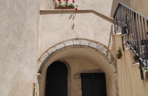 Barisciano Apartment | La casetta sull'arco
