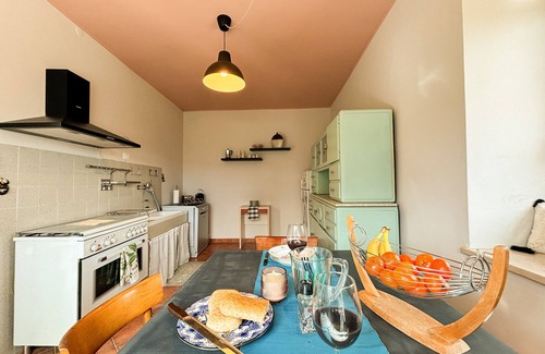 Vezza d'Alba House | La Casina di Langhe e Roero Traditional Piemonte House