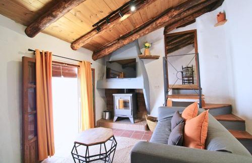 Galaroza House | La Casita de Dulce by SIERRA VIVA