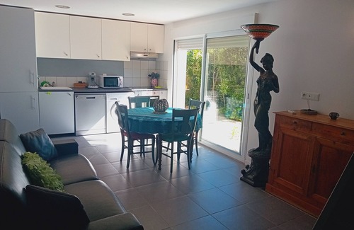 Saint-Victor-la-Coste House | La Casita, house with garden, private jacuzzi, swimming pool in the heart of the Gard provençal region