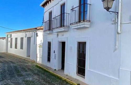 Higuera de la Sierra House | La Casona de la Sierra
