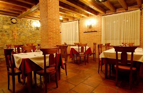 Navaleno House | La Casona del Herrero