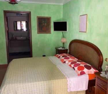 Spilamberto House | La Cassina Room