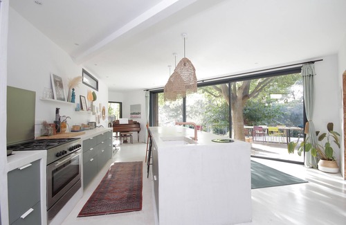 Caremeau House | La Castelle