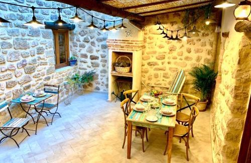 Olba House | La Casuca