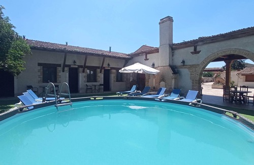 Sebulcor Cottage | La Cerca Entre Hoces - 10-20pax-Large common spaces