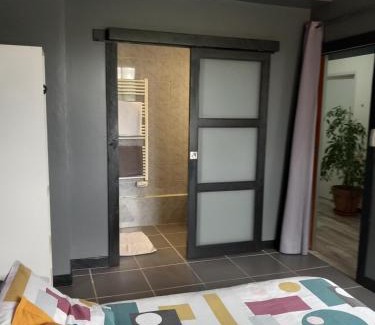 Sereilhac Bed & Breakfast | La chambre du Clos Barriant