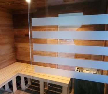 Bohon House | La Chapelle