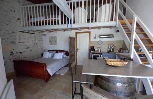 Cherac Bed & Breakfast | La charentaise ch d'hôtes ,Studio