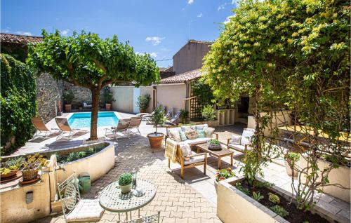 Rieux-Minervois House | La Chasse Au Bonheur