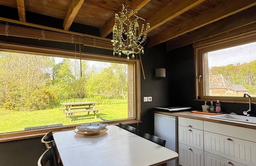Flancourt-Catelon House | La Chaumière: A Haven of Peace with Authentic Charm