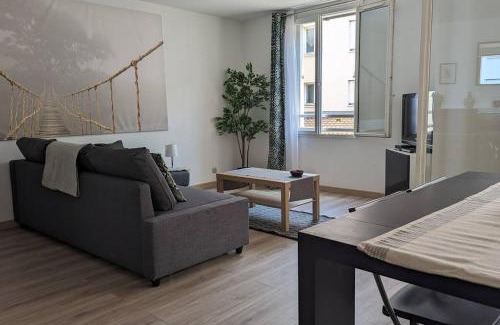 Sartrouville Apartment | La Clé d'Annelore