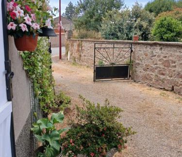 Andelaroche Apartment | La colline de Tara
