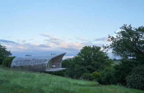 Iguerande Hotel | La Colline du Colombier
