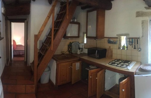 Valreas Cottage | "La Colline" - Gite of character - Provençal farmhouse of the XVIIth century