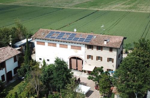 Ravarino Bed & Breakfast | La Corte di Adelina B&B