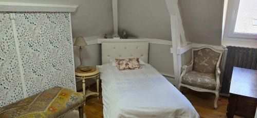 Cormeilles Bed & Breakfast | La Cour Du Puits Chambre Victor