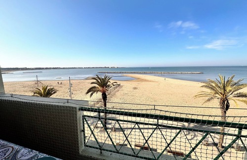 Montpellier Apartment | La Croix du Sud 4 - Appartement en duplex Vue Mer 1ère ligne avec terrasse