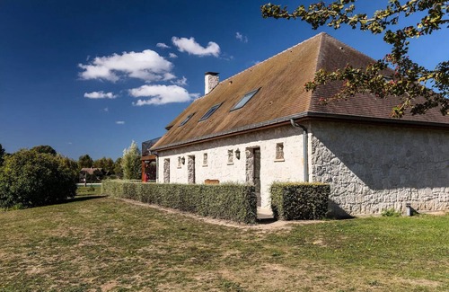 Berny Riviere Apartment | La Croix du Vieux Pont campsite* - Apartment 3 rooms 4 adults + 2 children - TV