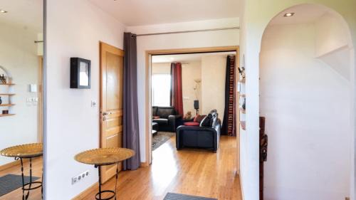 Escorneboeuf House | La Découverte, Jacuzzi, Sauna, et Terrasse avec vue sur lac à la campagne entre Toulouse et Auch