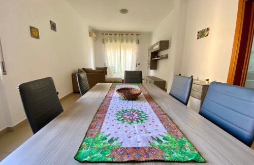 Grottasanta Apartment | La dimora di Damone & Finzia