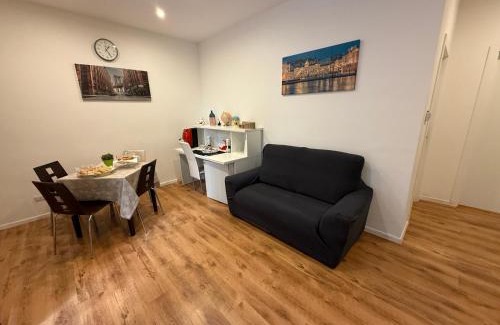 Rione XVIII Castro Pretorio Apartment | La Dimora di Sara a 10 minuti da Termini